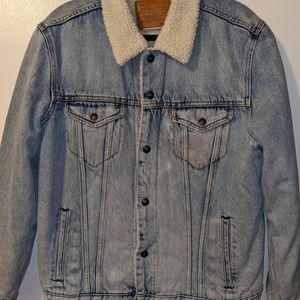 Levi's Sherpa Trucker Jacket- Men's Large